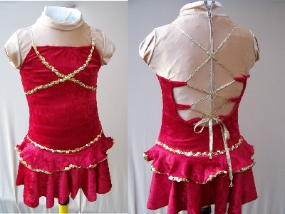 Spiegelsamt in Kardinalrot